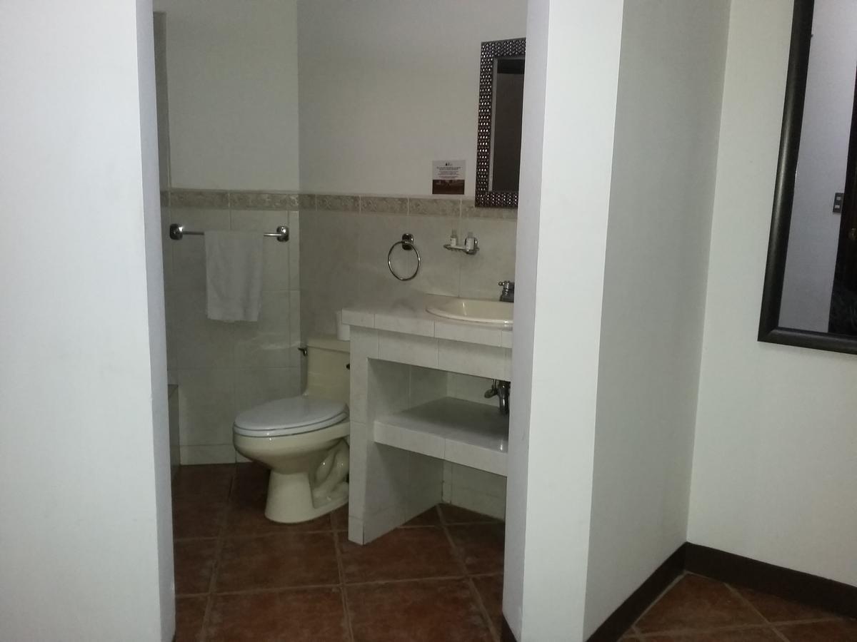 فندق Casa San Bartolome San Bartolome Milpas Altas المظهر الخارجي الصورة